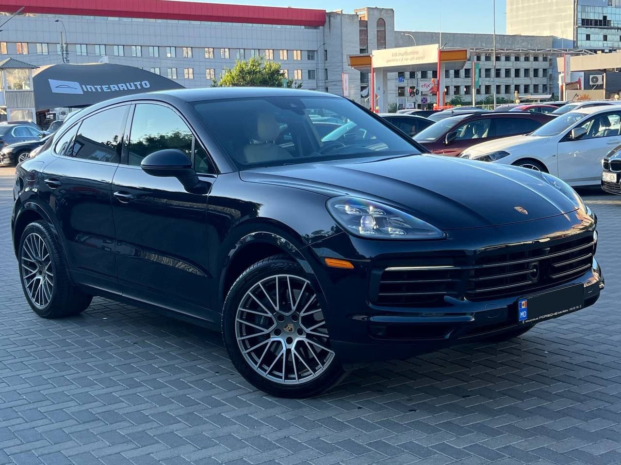 Porsche Cayenne Coupe 2022 — Миниатюра 3