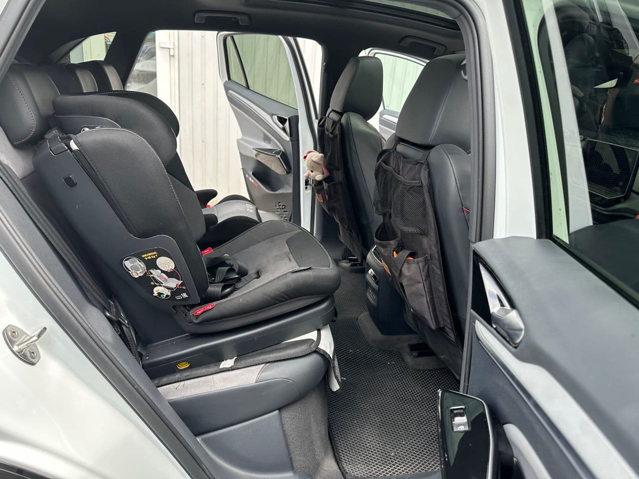 Volkswagen ID.4 Crozz 2023 — Миниатюра 19