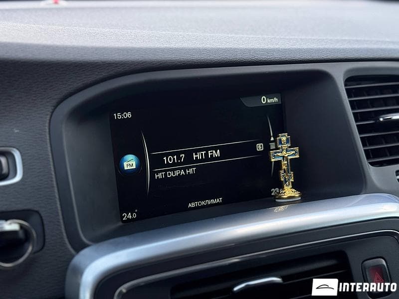Volvo V 60 2016 — Миниатюра 9