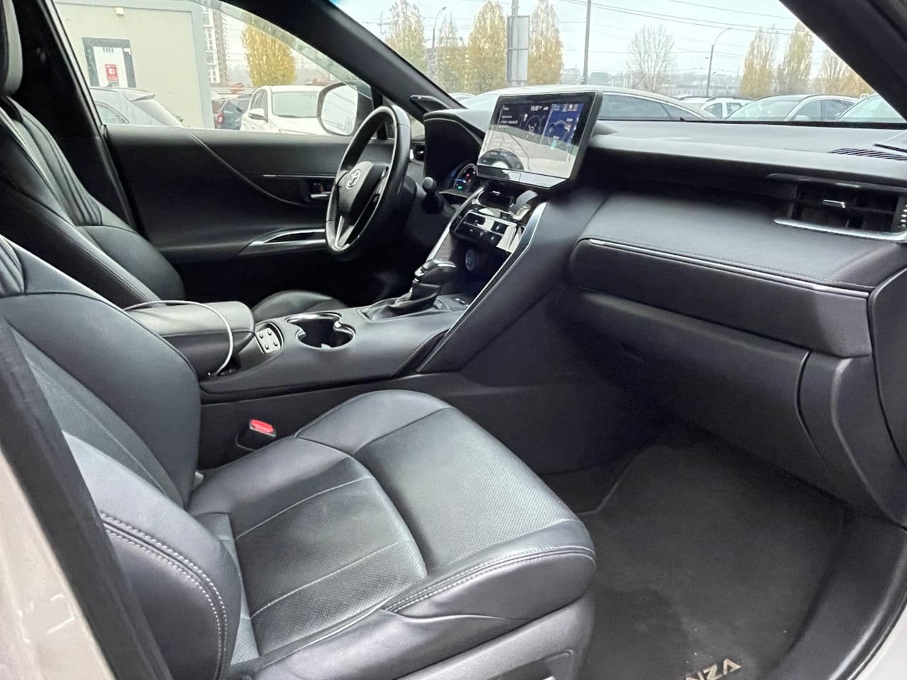 Toyota Venza 2022 — Миниатюра 17