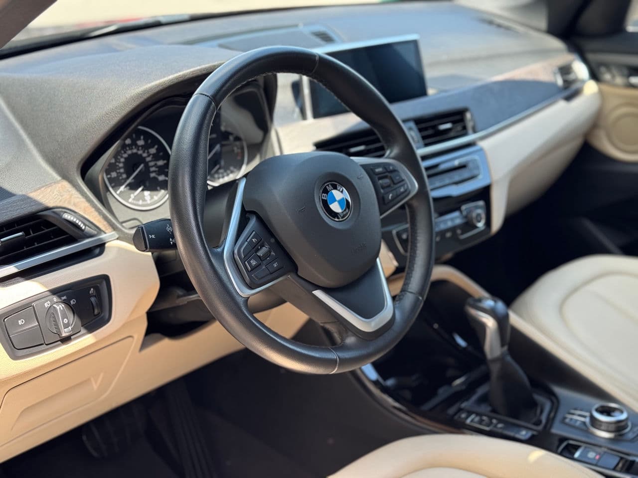 2016 BMW X1 2.8i — Miniatură 11