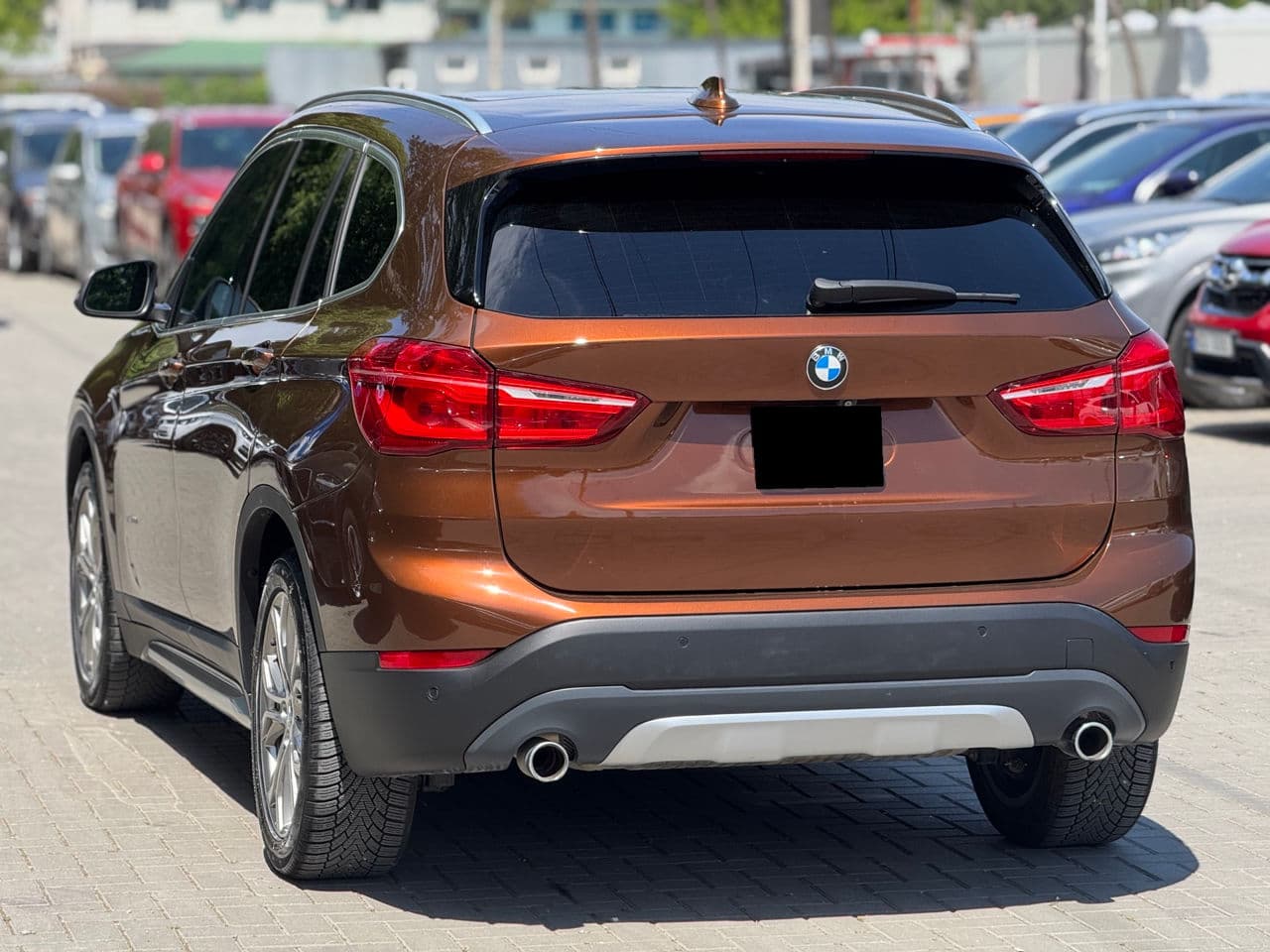 2016 BMW X1 2.8i — Miniatură 4