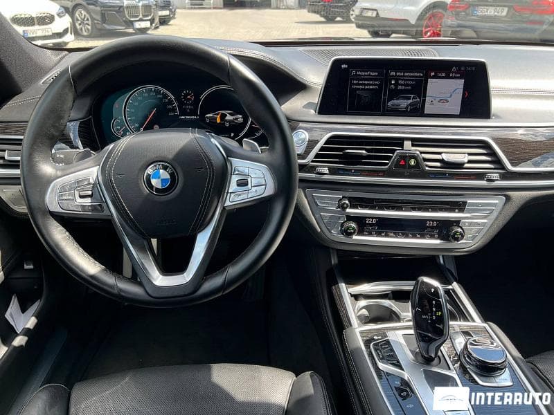 BMW 740 2016 — Миниатюра 9