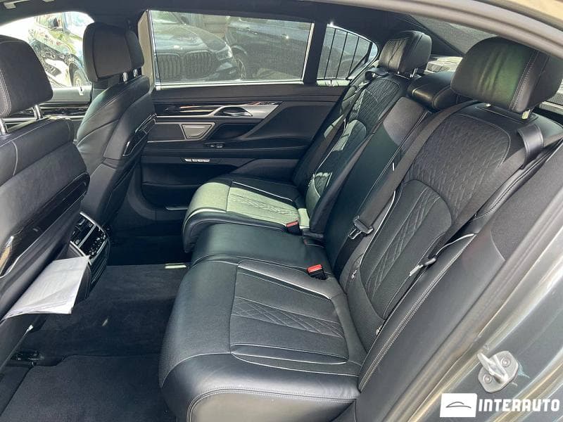 BMW 740 2016 — Миниатюра 24