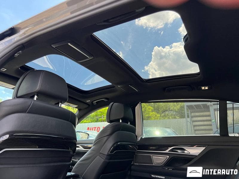 BMW 740 2016 — Миниатюра 21
