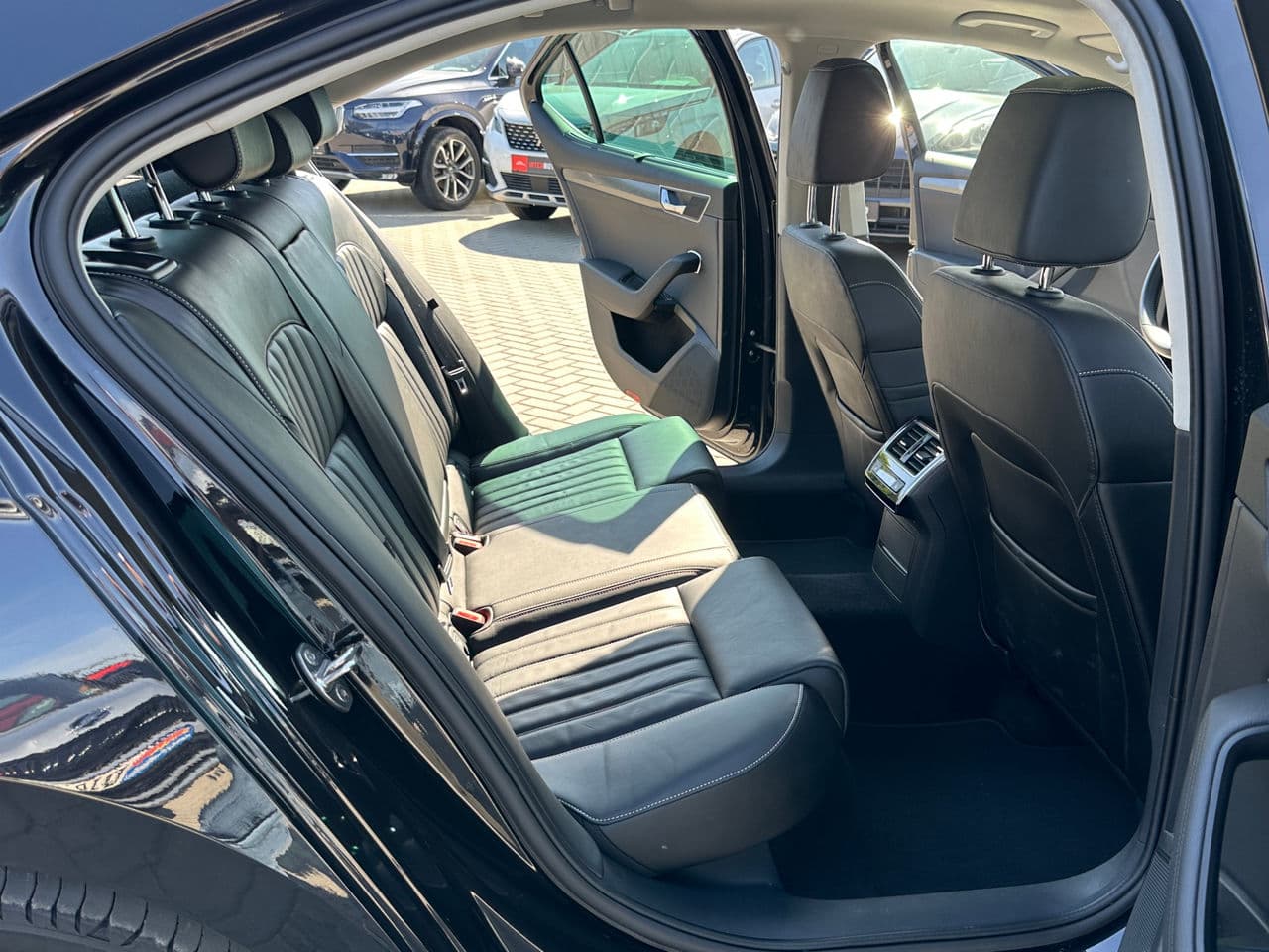 Skoda Superb 2022 — Миниатюра 17