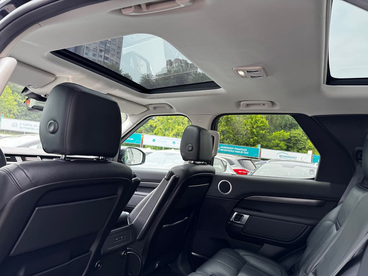 Land Rover Discovery 2017 — Миниатюра 22