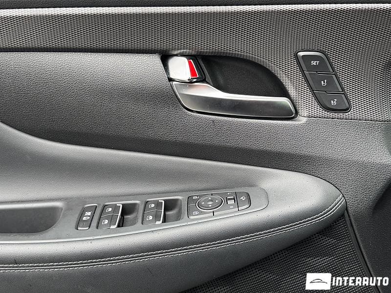 Hyundai Santa Fe 2019 — Миниатюра 17