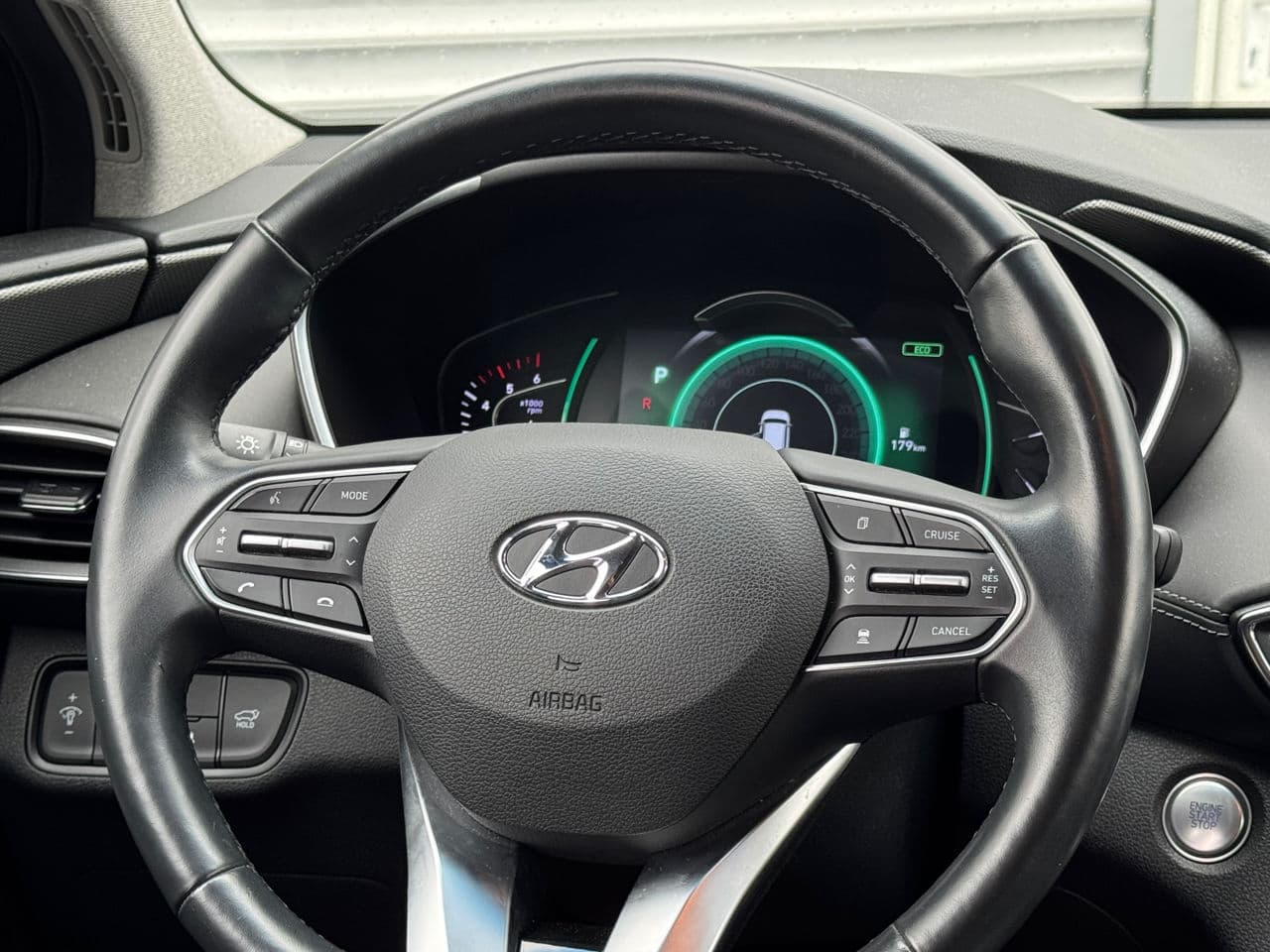 Hyundai Santa Fe 2019 — Миниатюра 7