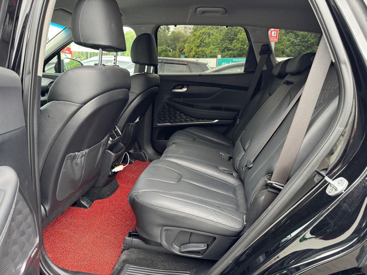 Hyundai Santa Fe 2019 — Миниатюра 21