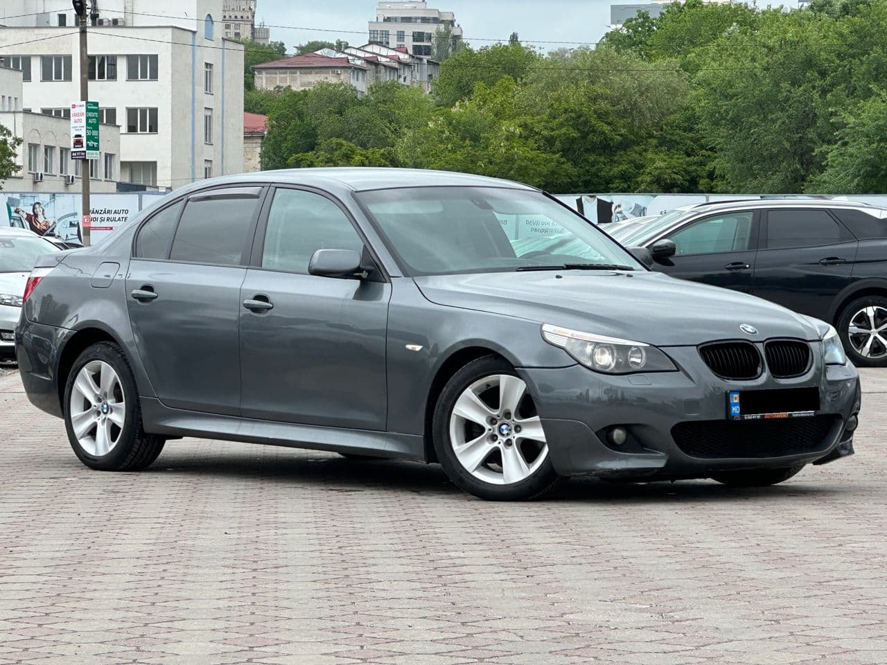 BMW 525 2004 — Миниатюра 4