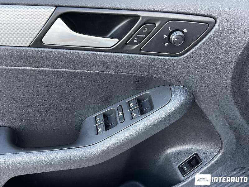 2017 Volkswagen Jetta — Miniatură 14