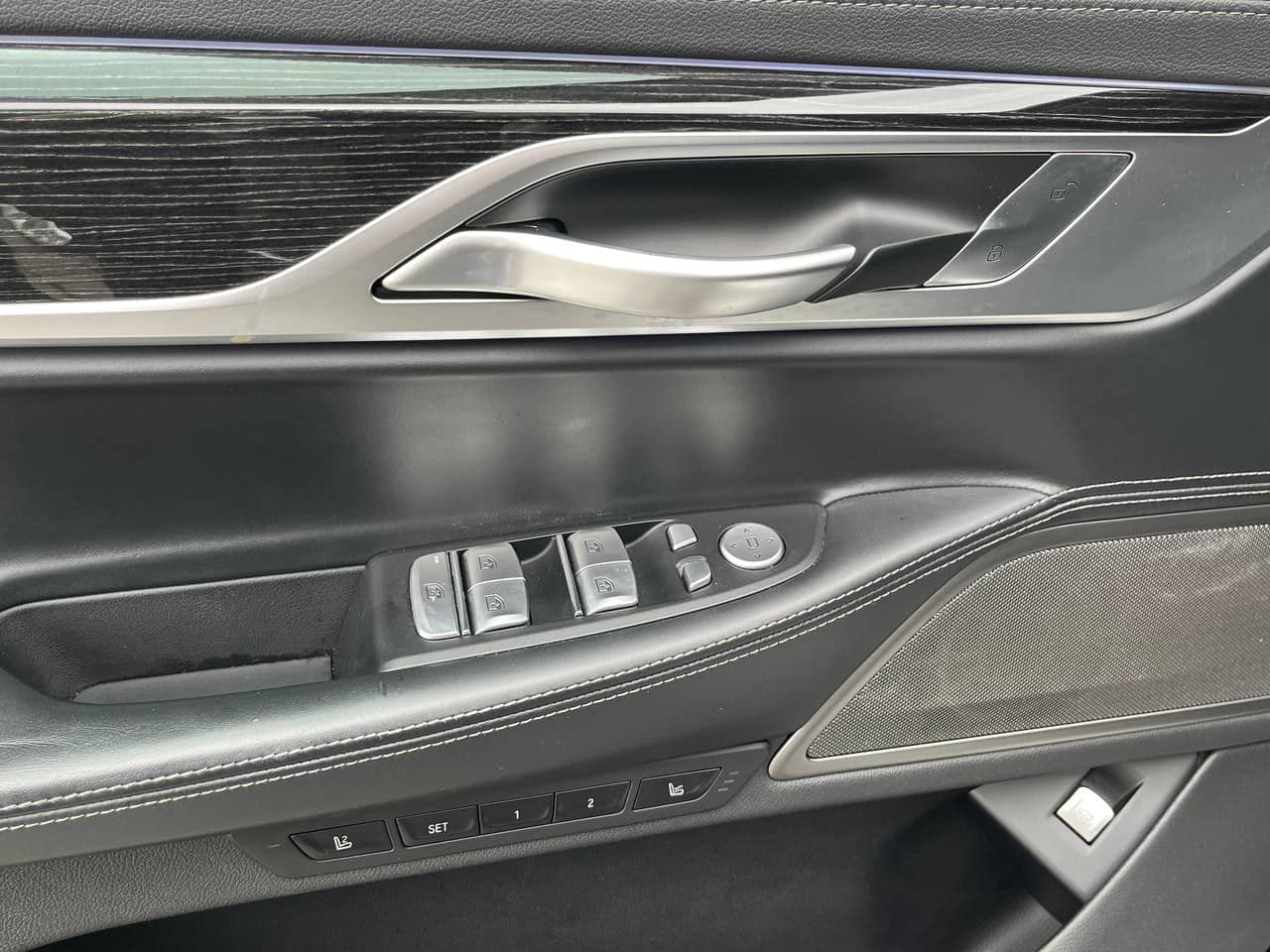 BMW 745e 2020 — Миниатюра 5