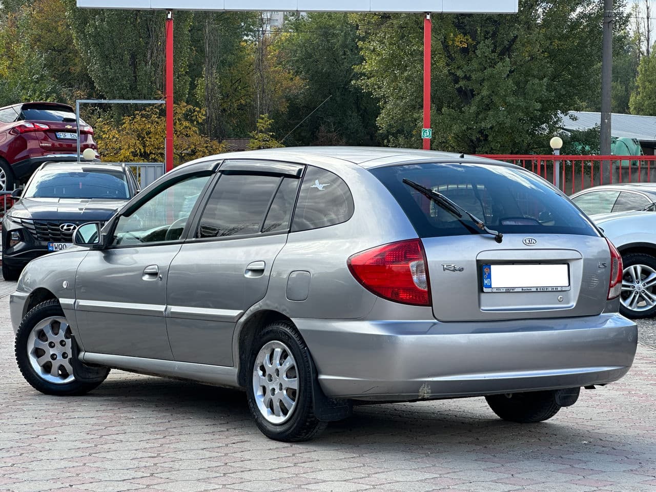Kia Rio 2004 — Миниатюра 3