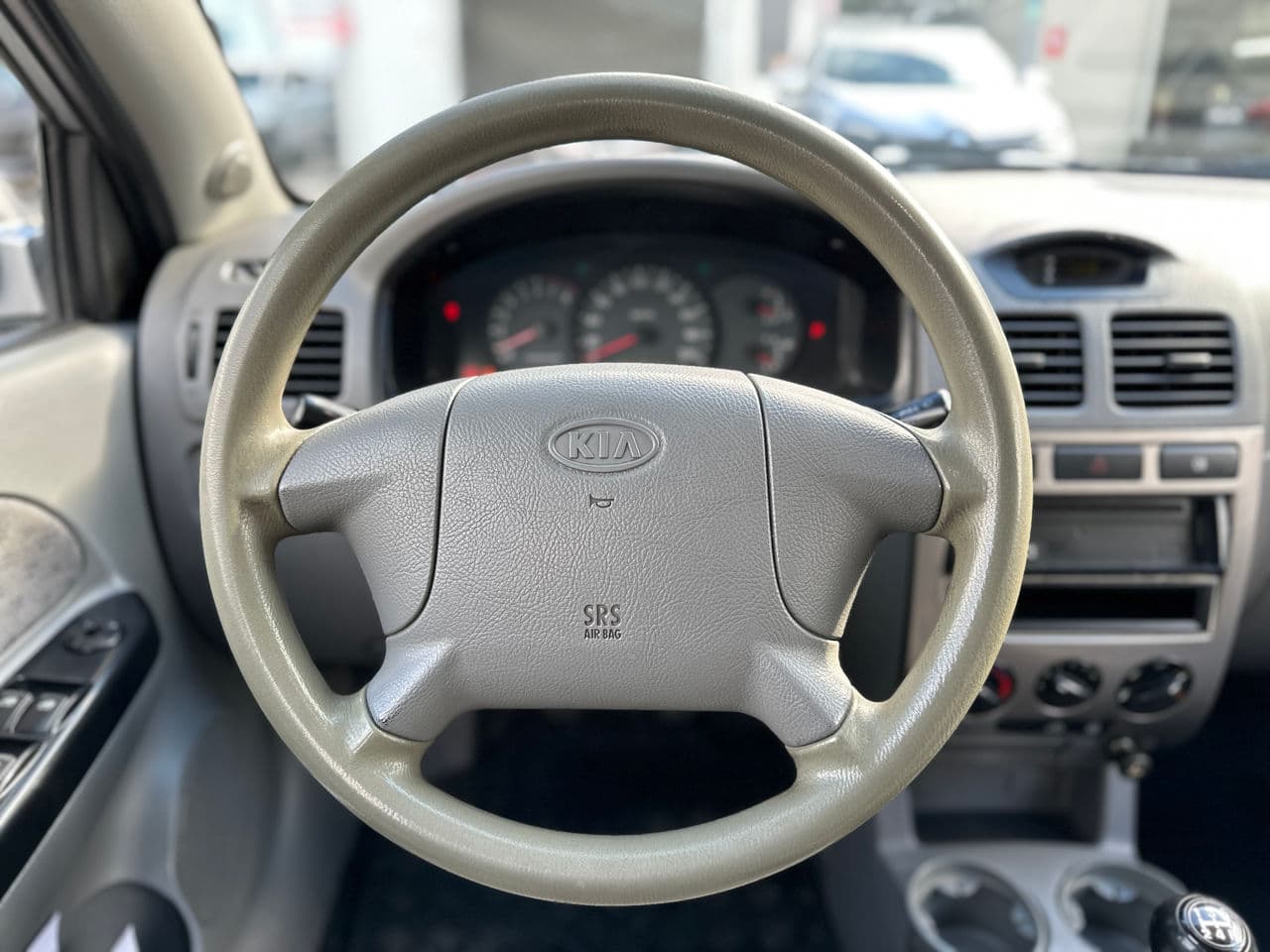 Kia Rio 2004 — Миниатюра 9