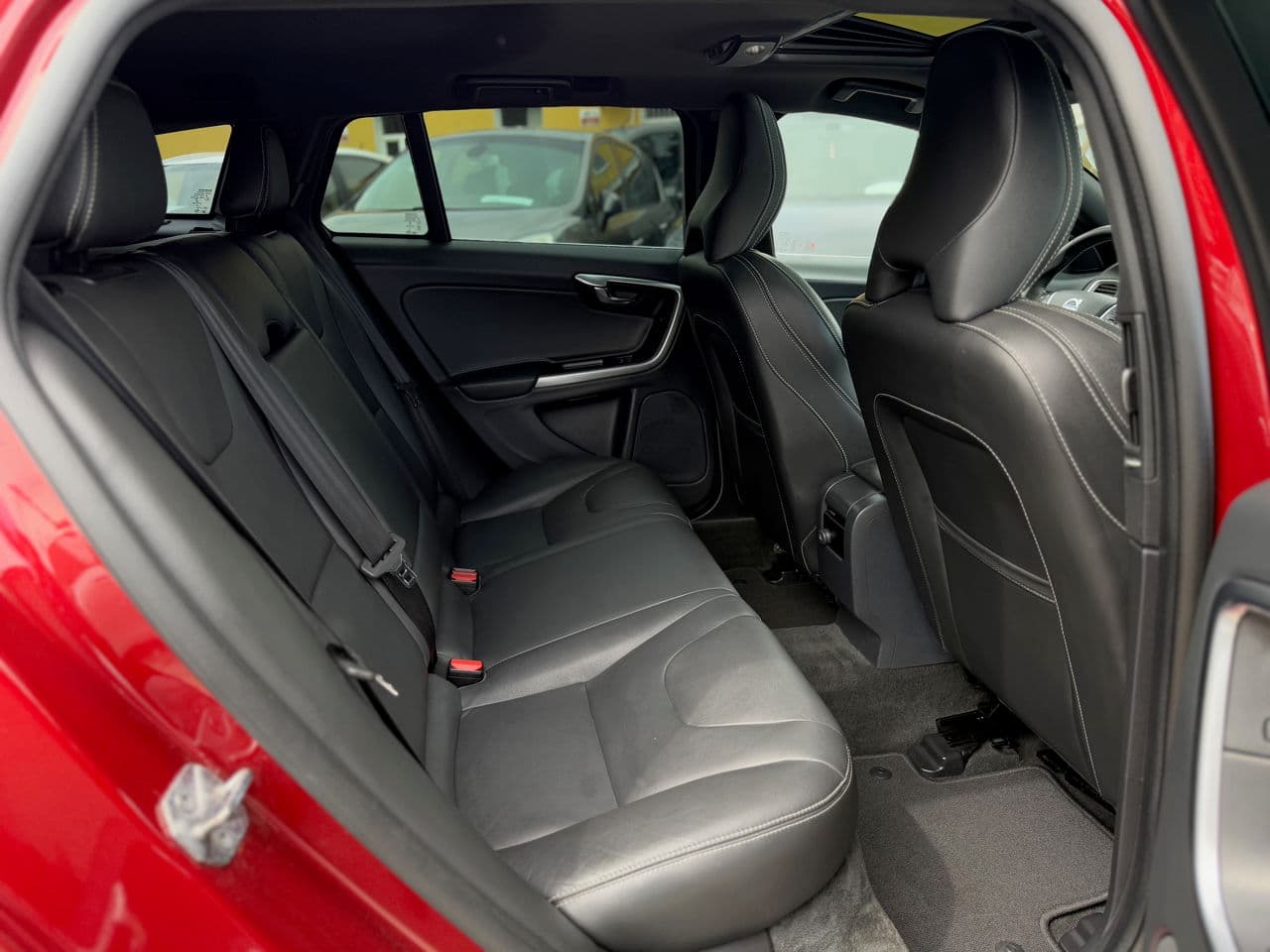 Volvo V 60 2016 — Миниатюра 14