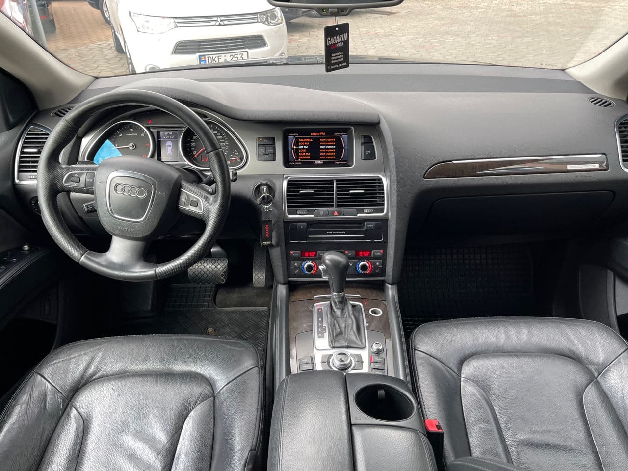 Audi Q7 2009 — Миниатюра 7