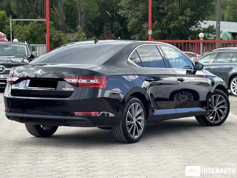 Skoda Superb 2017 — Миниатюра 3