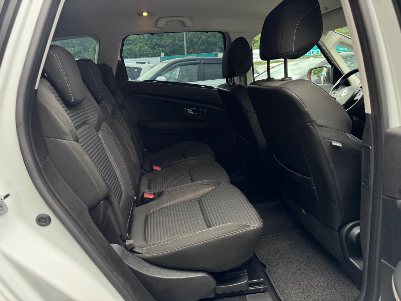 Renault Grand Scenic 2017 — Миниатюра 14