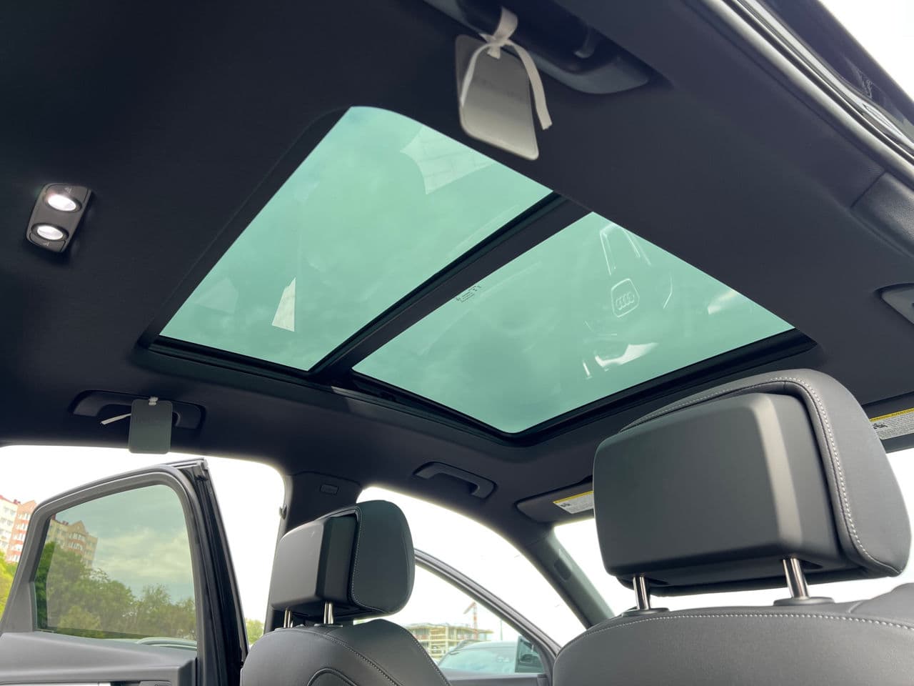 Audi Q5 Sportback 2022 — Миниатюра 16