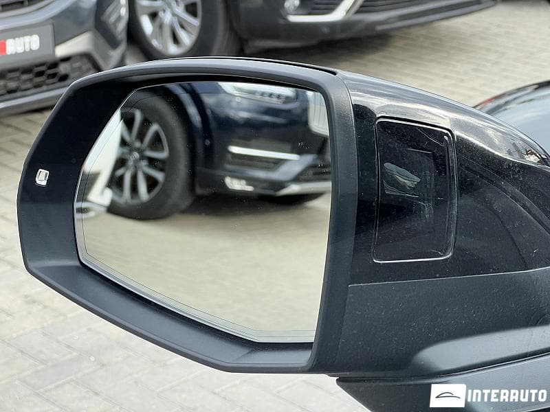 Audi Q5 Sportback 2022 — Миниатюра 20
