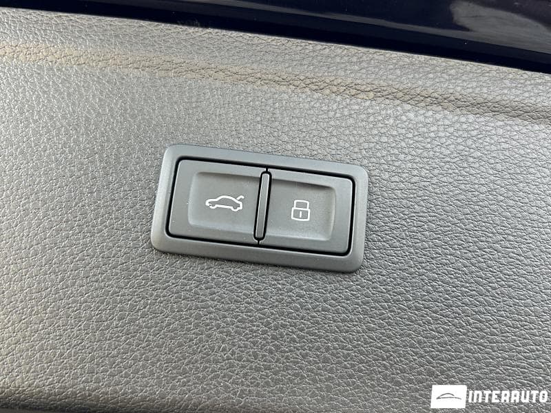 Audi Q5 2023 — Миниатюра 24