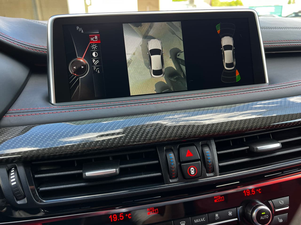 BMW X6M 2015 — Миниатюра 16