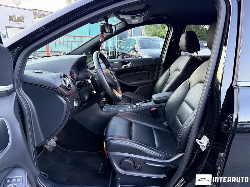 Mercedes B 250E 2017 — Миниатюра 5