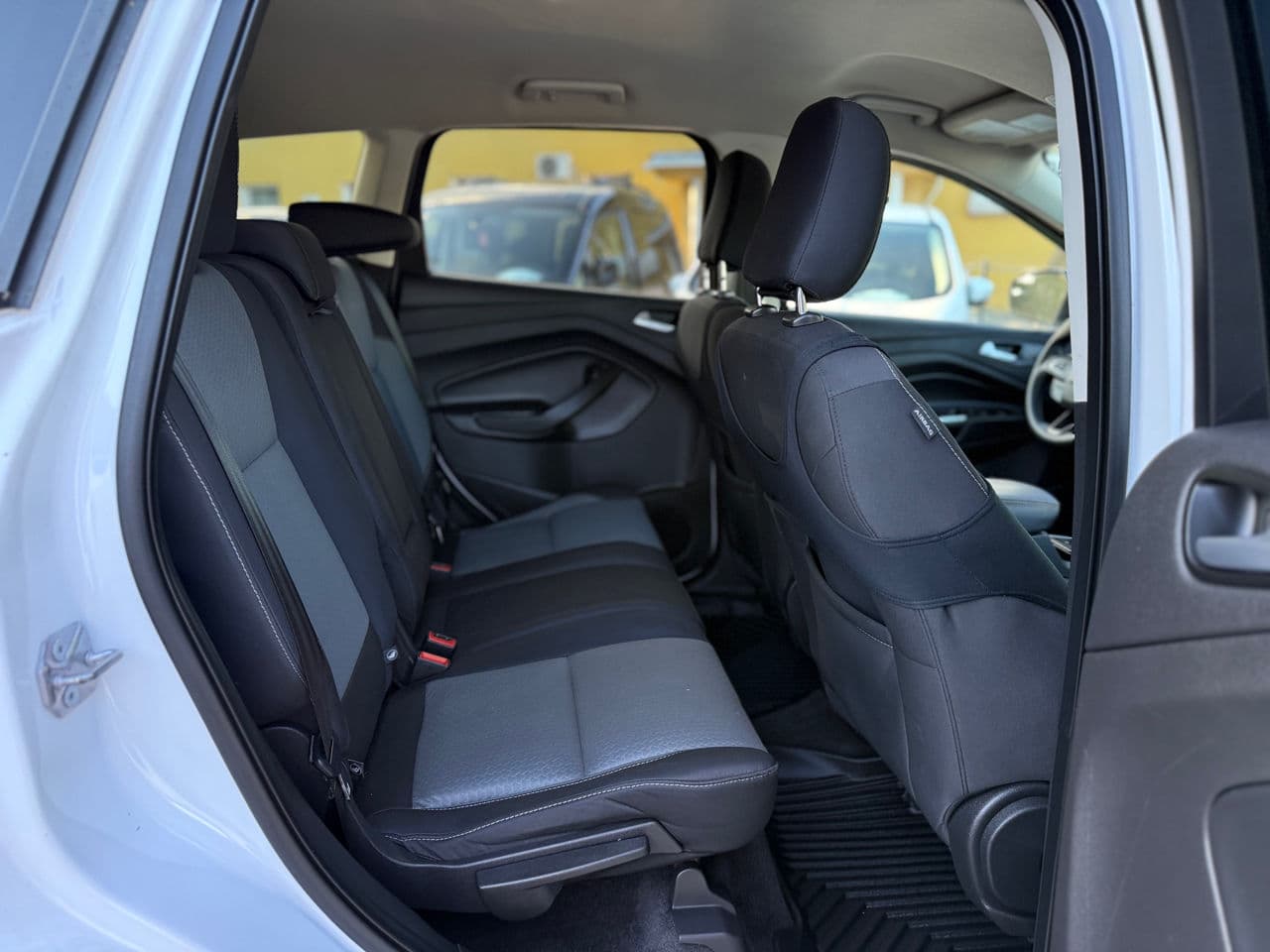 Ford Escape 2018 — Миниатюра 17