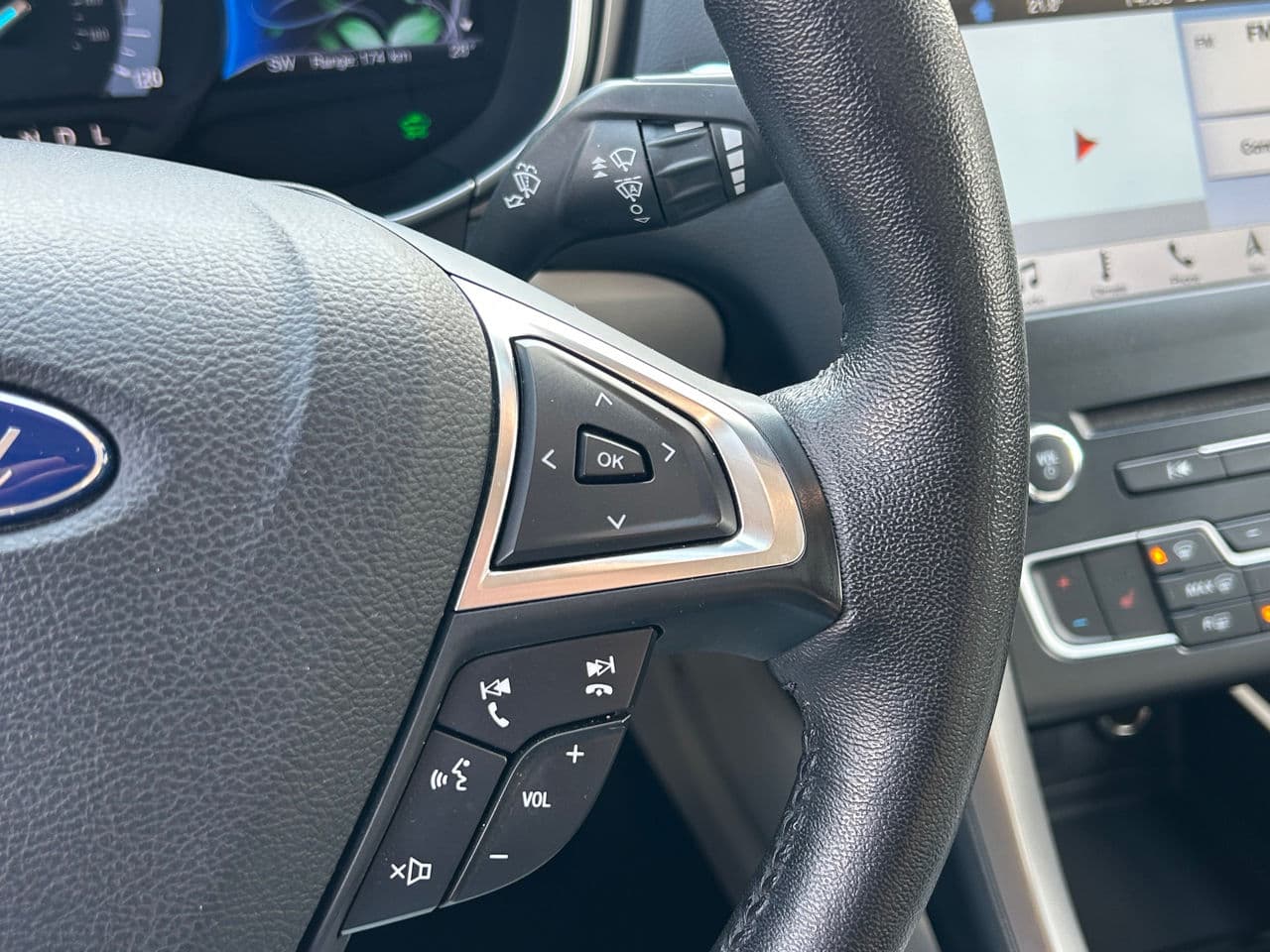 Ford Fusion 2017 — Миниатюра 10