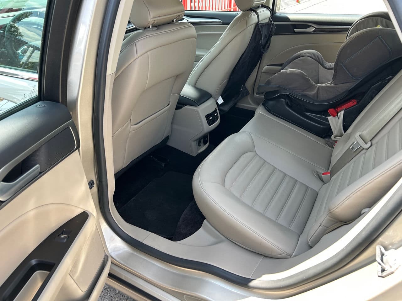 Ford Fusion 2017 — Миниатюра 17