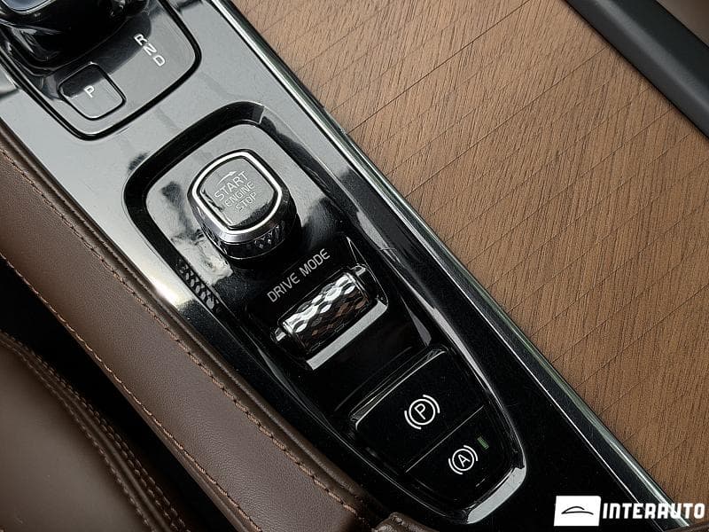 Volvo XC 90 2020 — Миниатюра 21