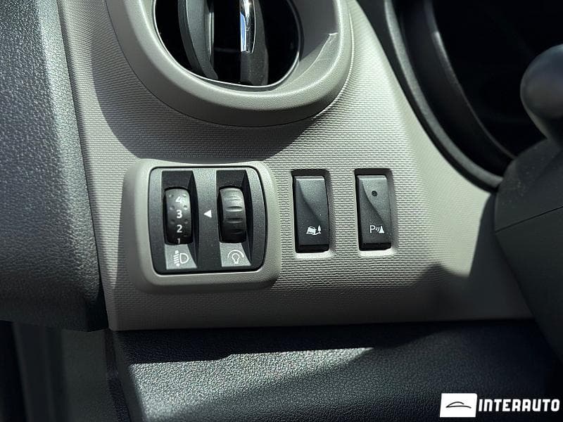Renault Trafic 2018 — Миниатюра 7