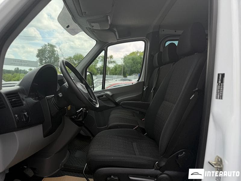 2015 Mercedes Sprinter — Miniatură 5