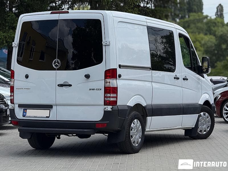 2015 Mercedes Sprinter — Miniatură 2