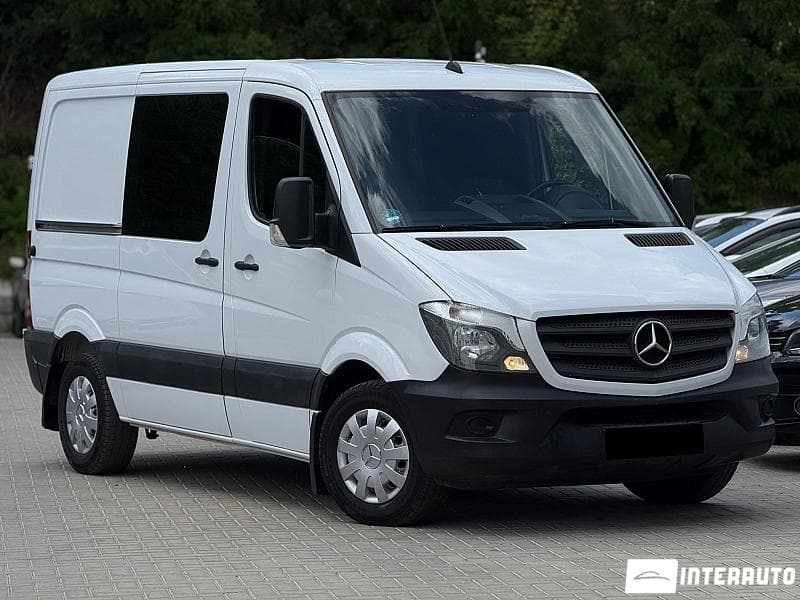 2015 Mercedes Sprinter — Miniatură 3