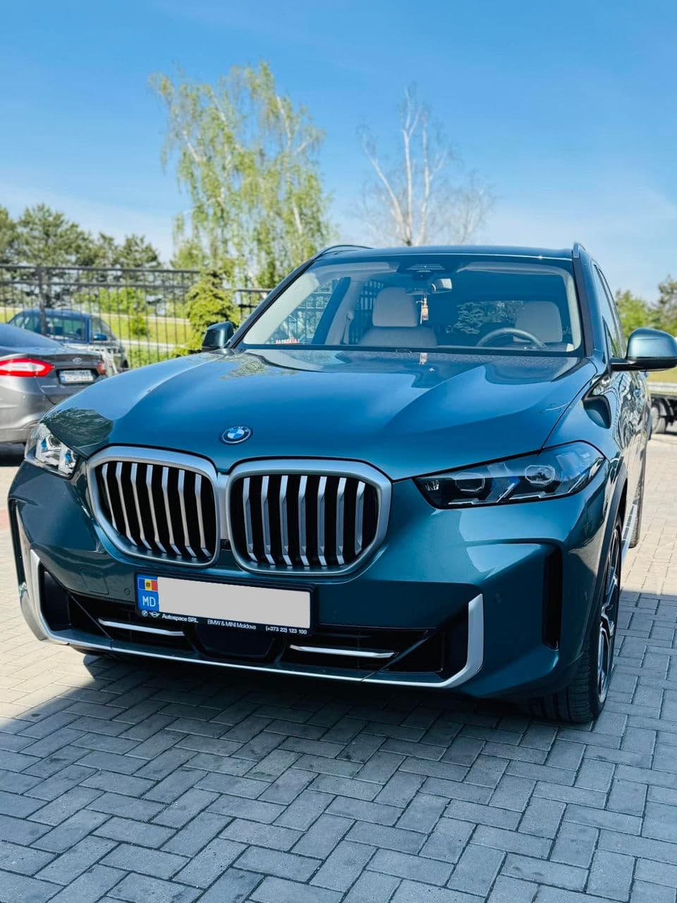 2023 BMW X5 5.0e — Miniatură 2