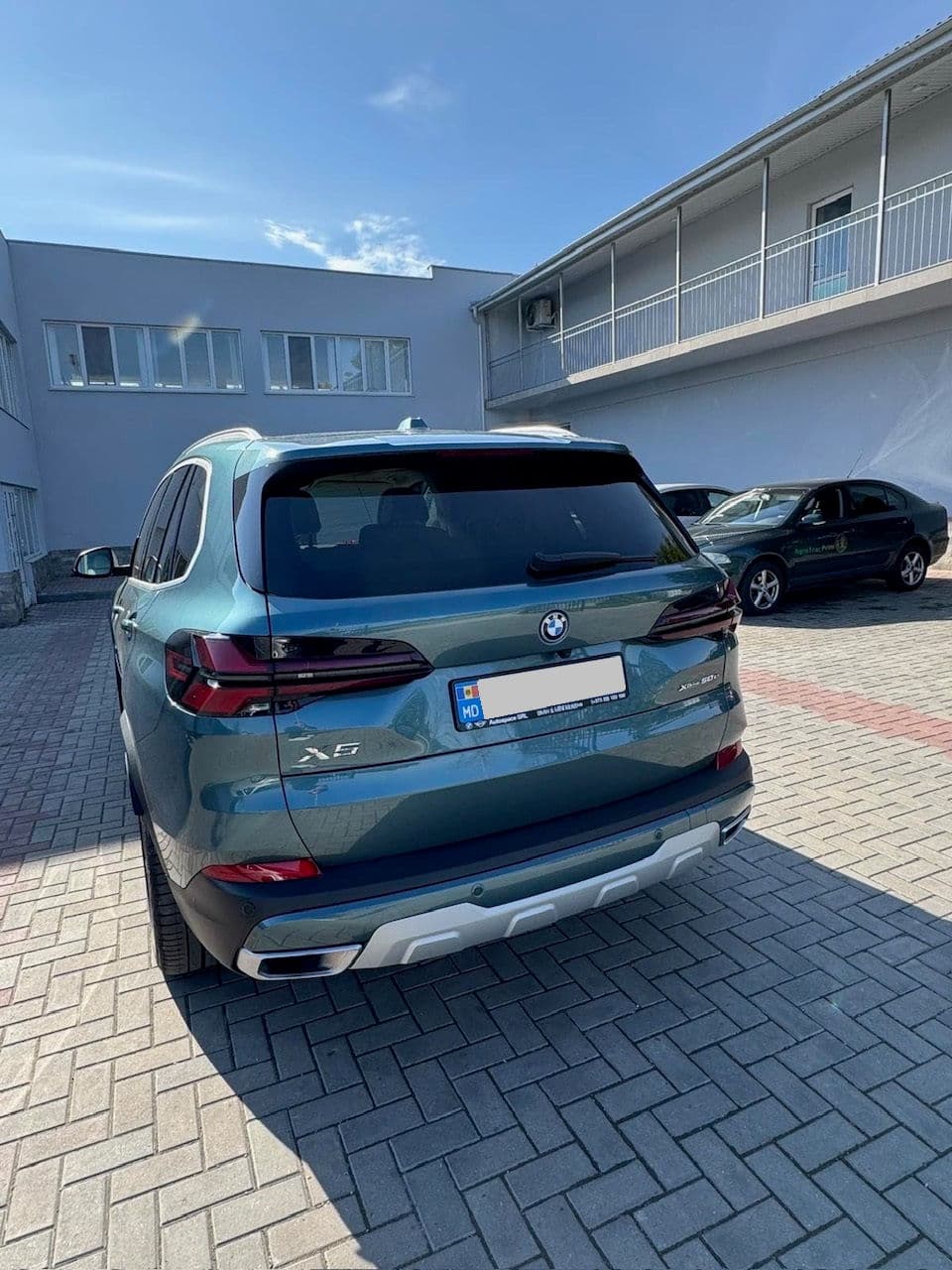 2023 BMW X5 5.0e — Miniatură 4