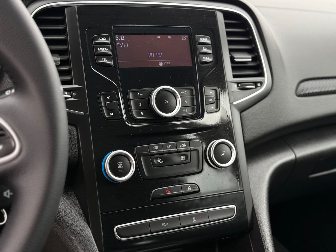2019 Renault Megane — Miniatură 10