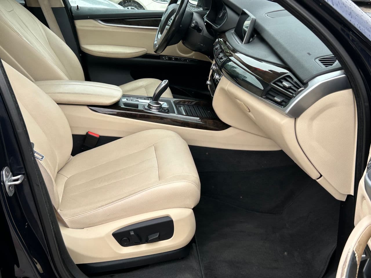 2016 BMW X5 4.0e — Miniatură 17