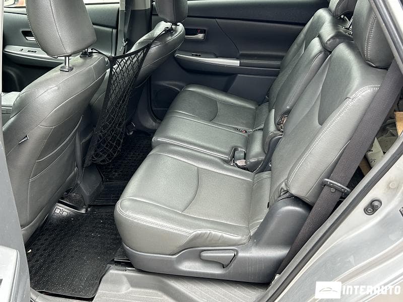 Toyota Prius Plus / V 2012 — Миниатюра 17