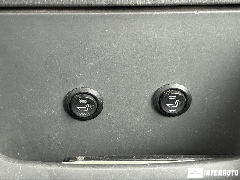 Toyota Prius Plus / V 2012 — Миниатюра 14