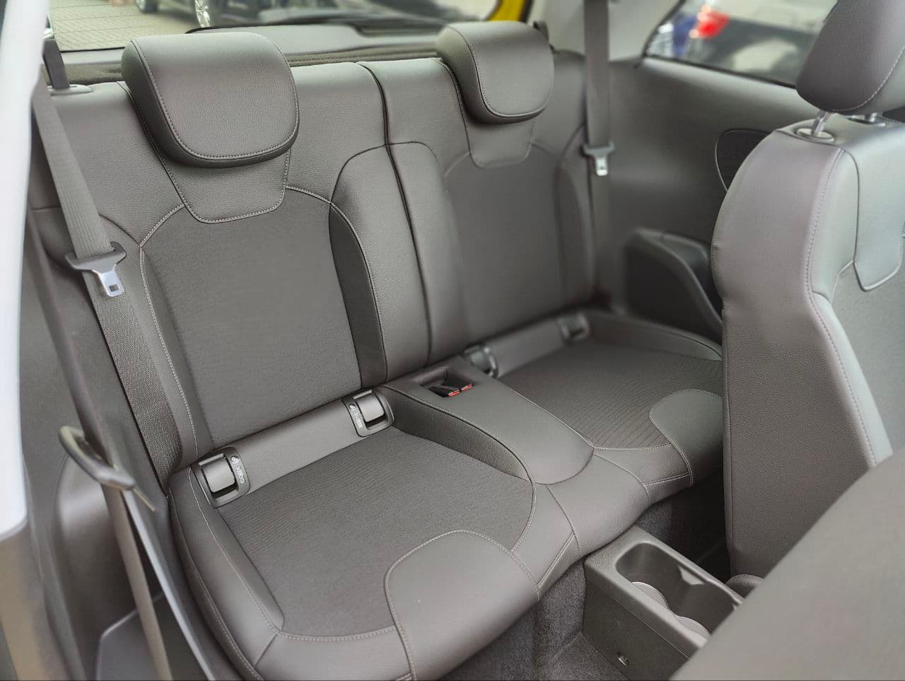 Opel Adam 2016 — Миниатюра 7