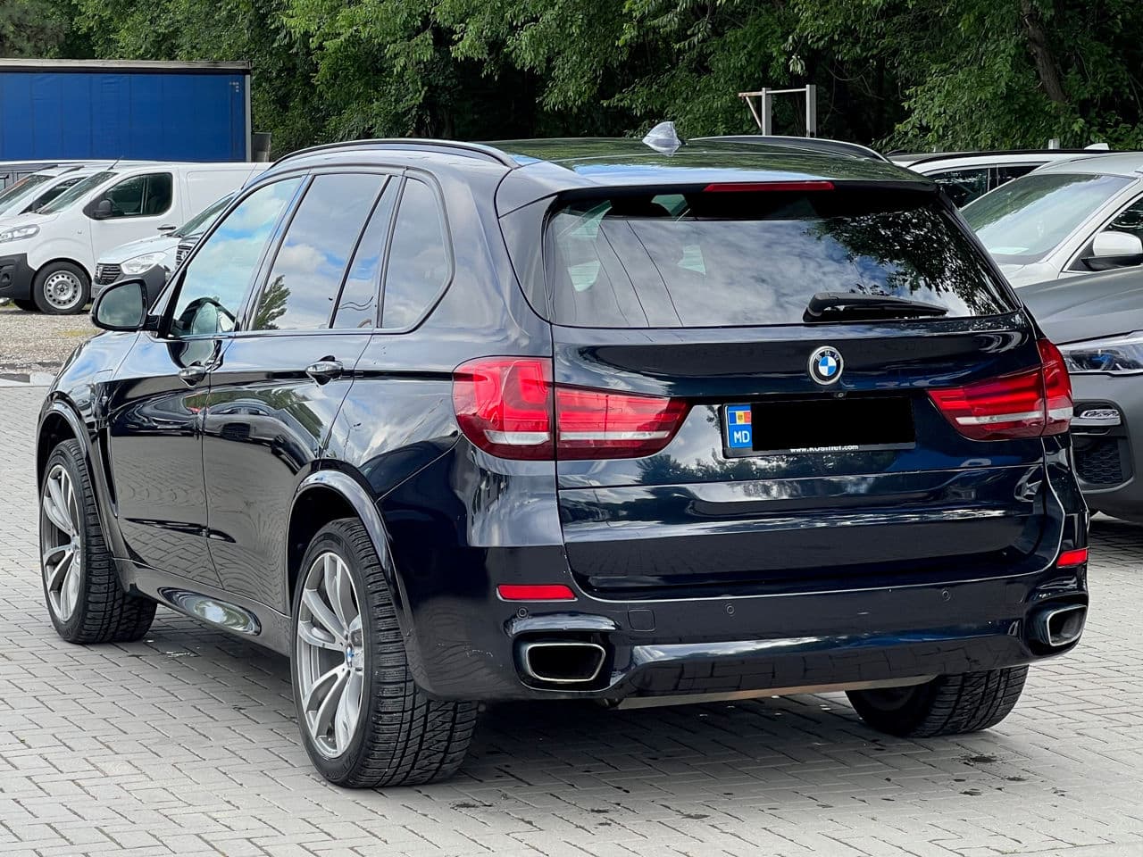 2017 BMW X5 4.0e — Miniatură 4