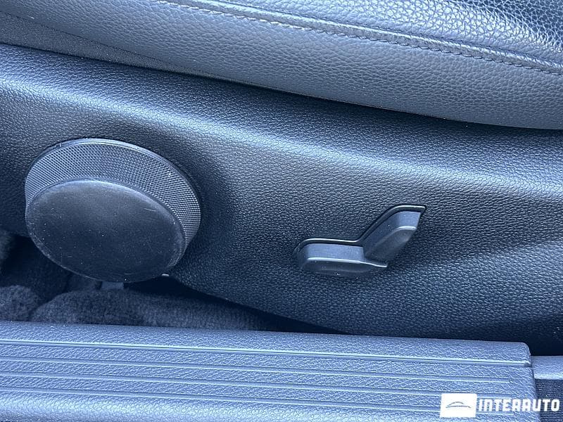 Mercedes C 250 2009 — Миниатюра 15