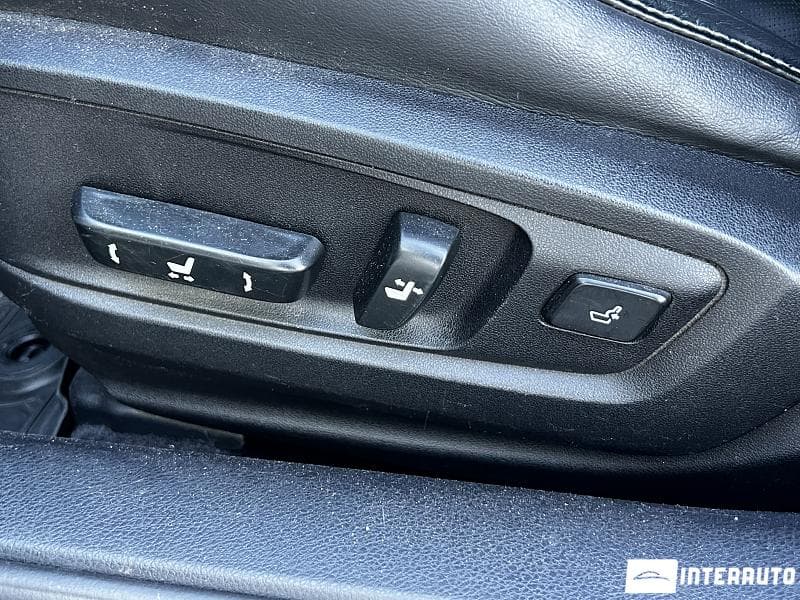 Lexus ES 300h 2015 — Миниатюра 17