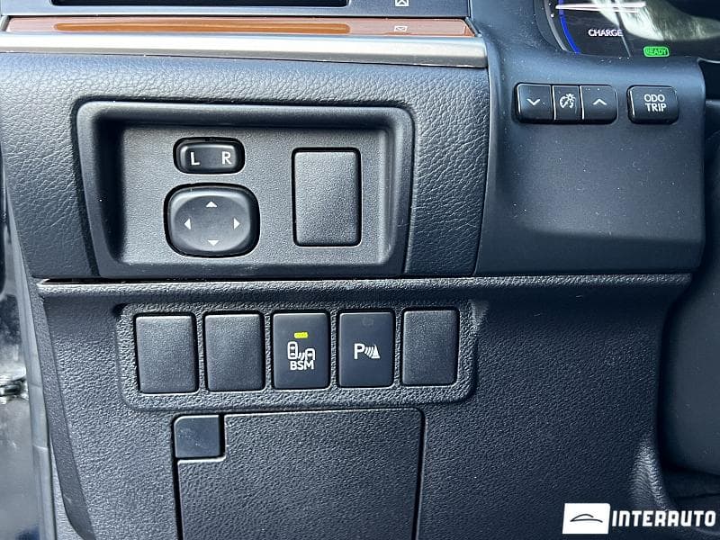 Lexus ES 300h 2015 — Миниатюра 15