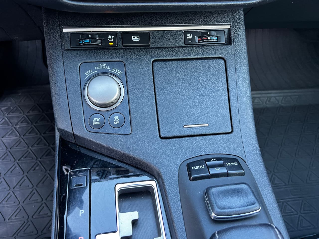 Lexus ES 300h 2015 — Миниатюра 13