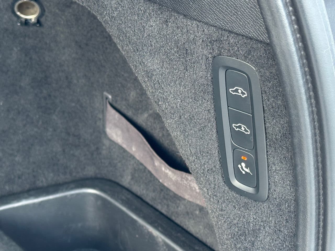 Volvo XC 90 2015 — Миниатюра 22