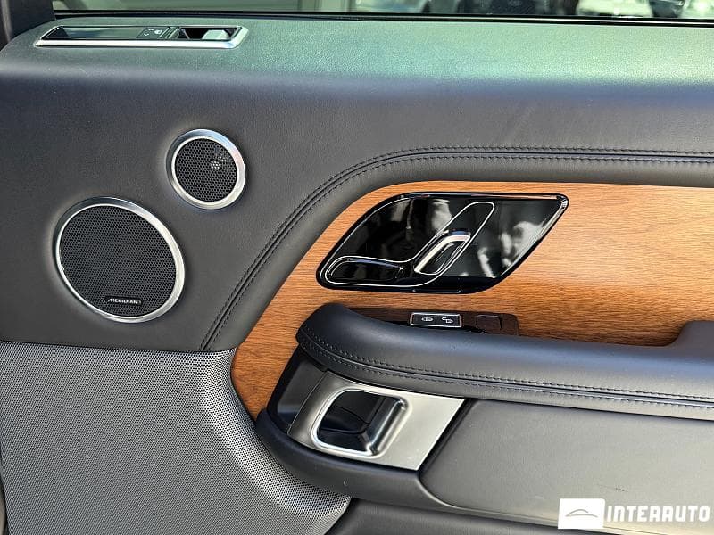 Land Rover Range Rover Vogue 2019 — Миниатюра 14